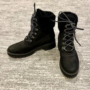 Timberland Women's Courmayeur 6" Shearling Boot Black Size 8